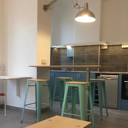 Confort, Central Studio Apartment Toulon Luaran gambar