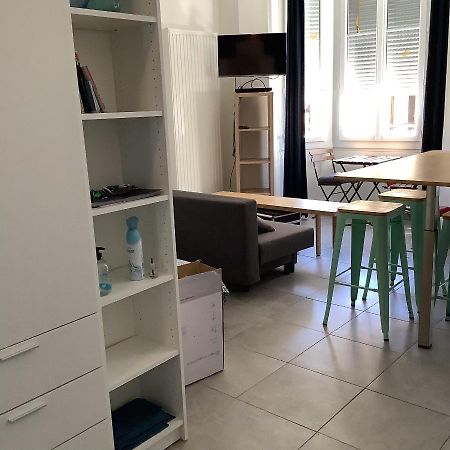 Confort, Central Studio Apartment Toulon Luaran gambar